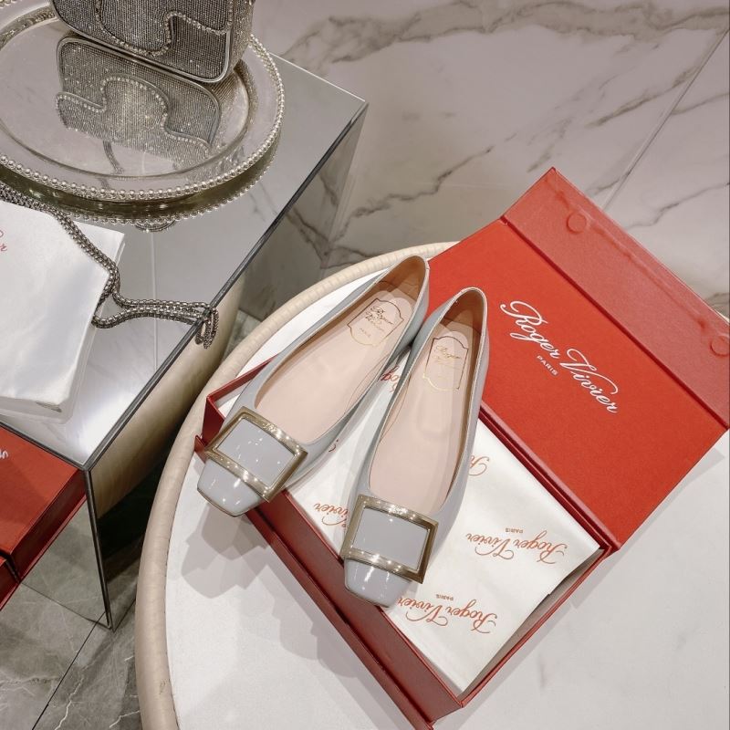 Roger Vivier flat shoes